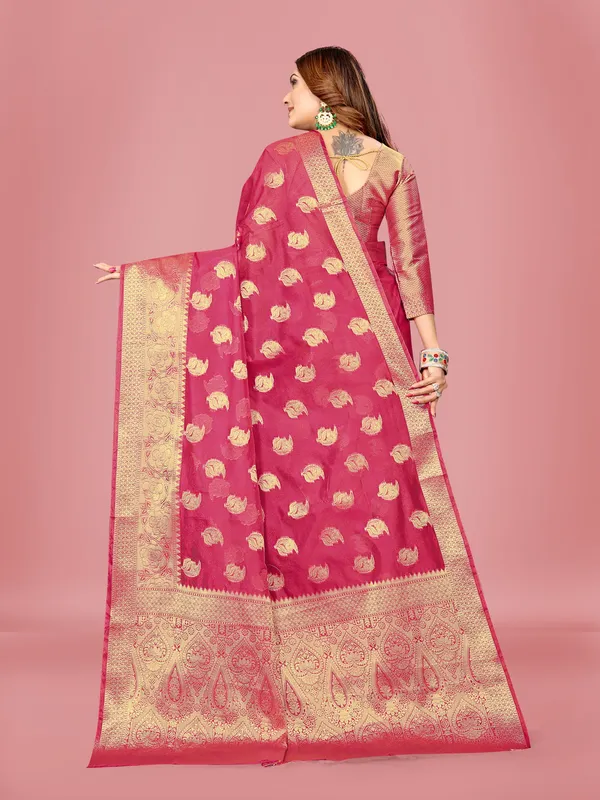 Maharani_Color_With_Floral_Zari_Organza_Kanjeevaram_Saree_With_Unstitched_Blouse_Piece